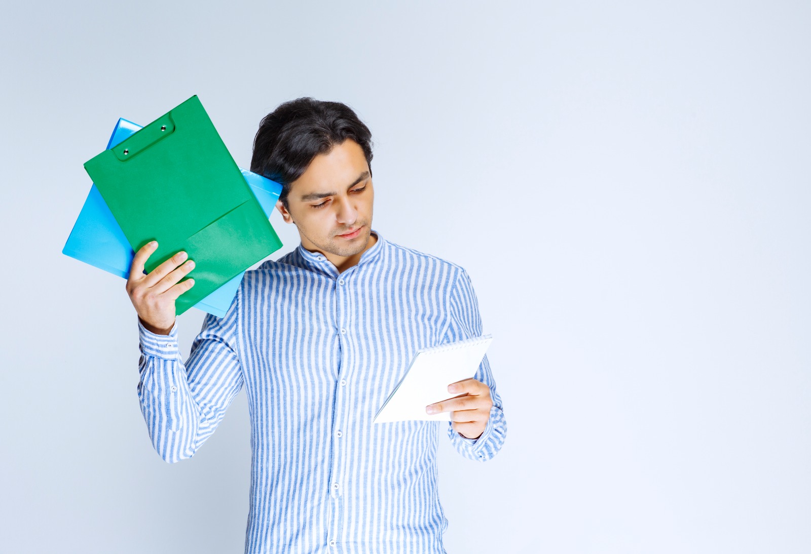 Perbedaan Paspor Reguler Dan Percepatan